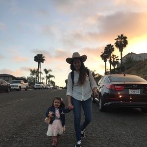 Meet your Posher, Amanda